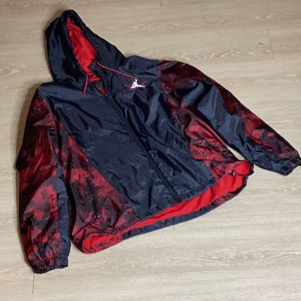 Jordan Retro Lightweight Jacket Full zip windbreaker hooded embroidered logo A93